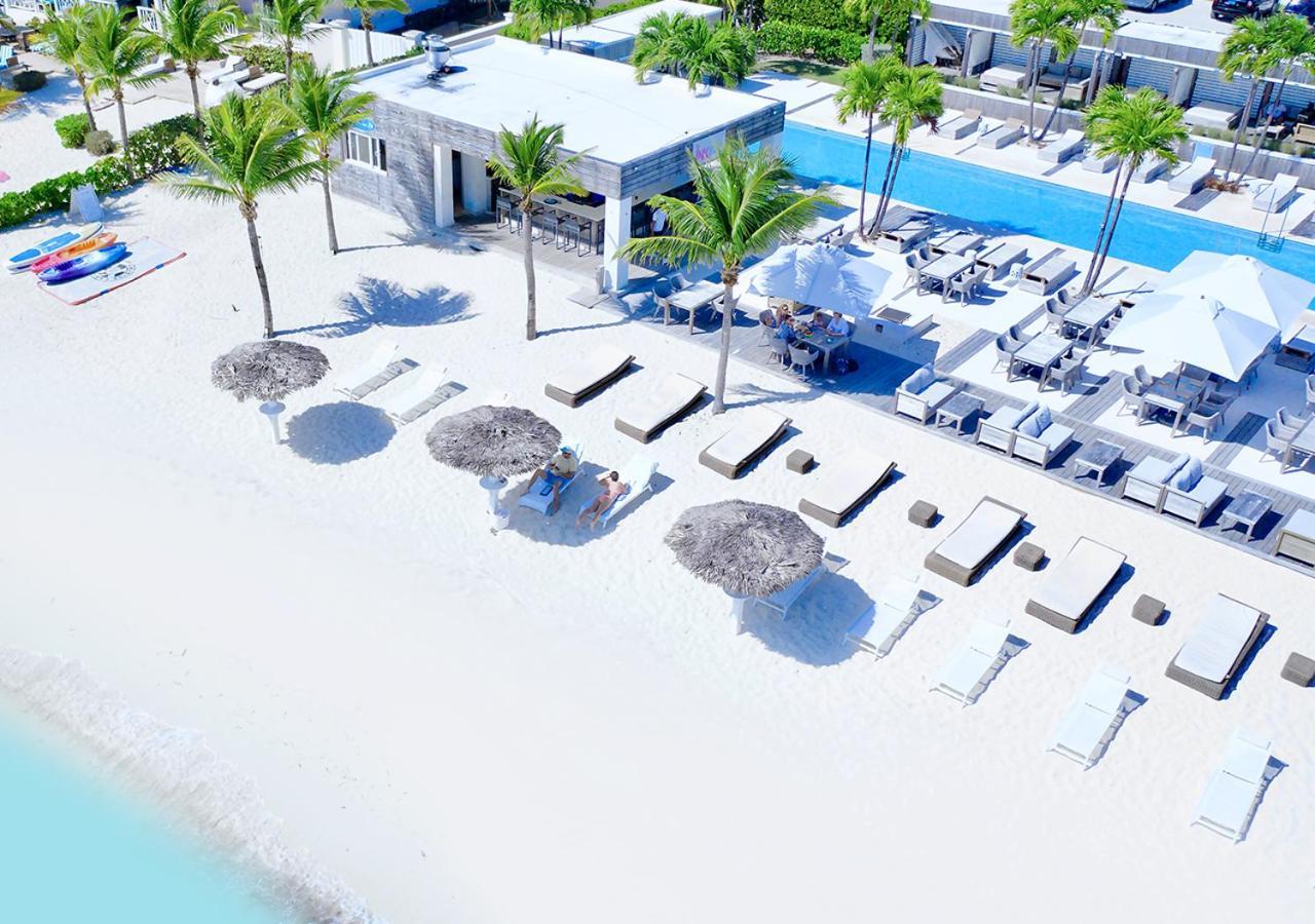 Palm Cay Marina And Resort Nassau Exterior photo